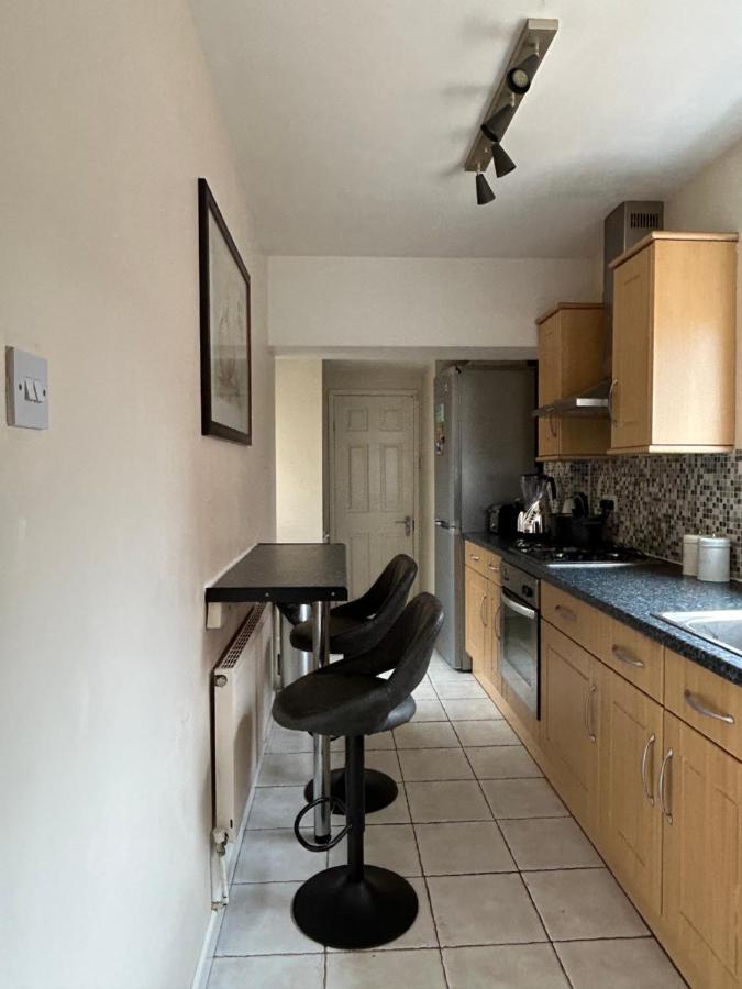 Hindlip No6 Overnight Stays Free Onsite Parking מראה חיצוני תמונה