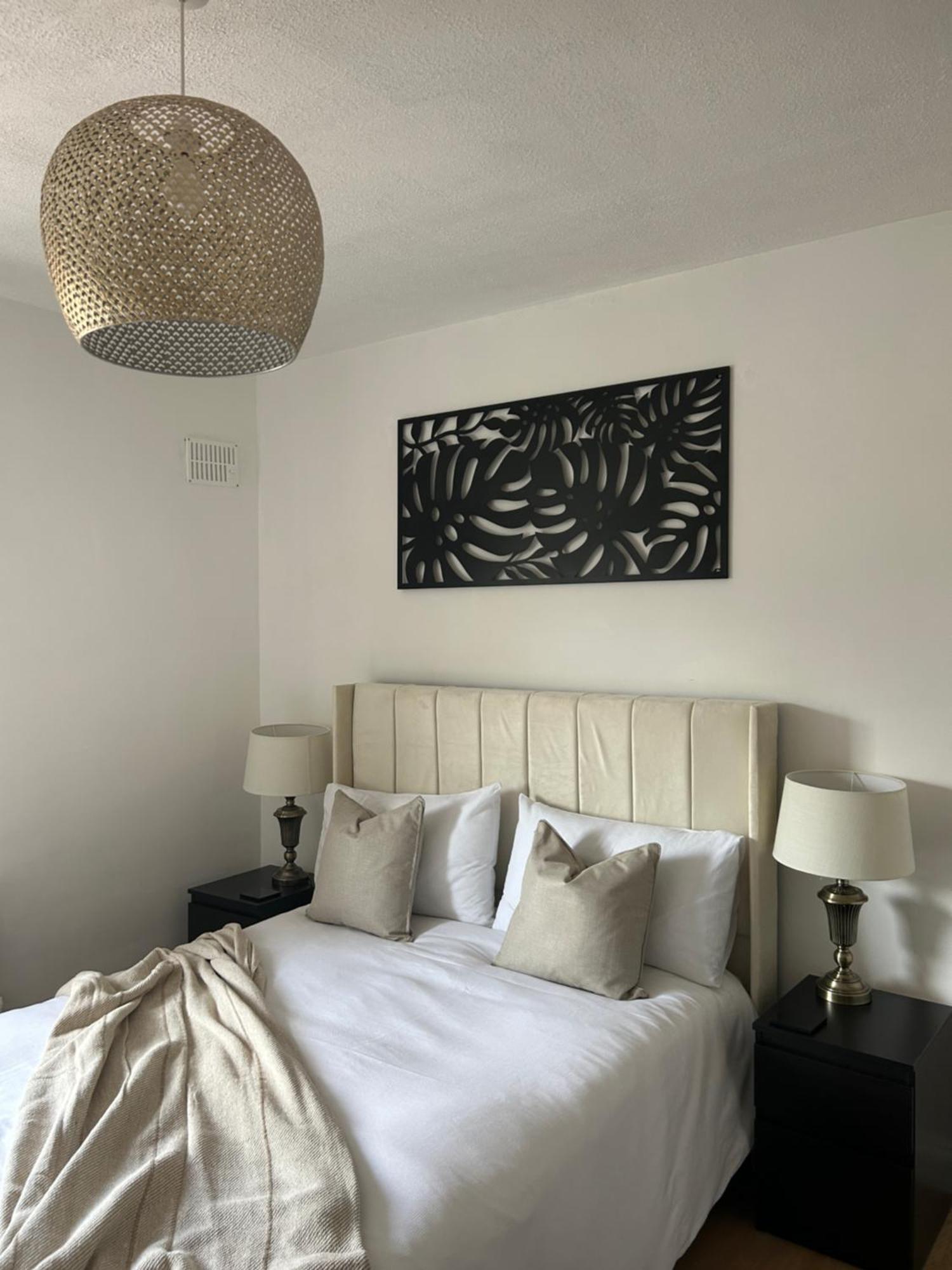 Hindlip No6 Overnight Stays Free Onsite Parking מראה חיצוני תמונה