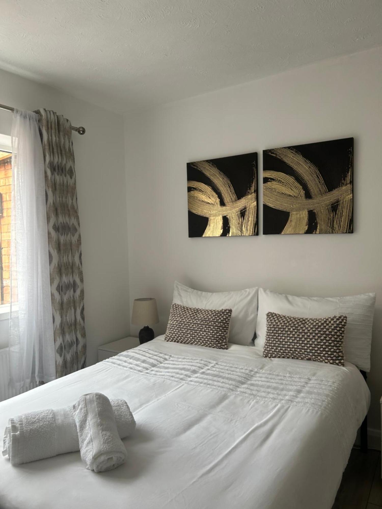 Hindlip No6 Overnight Stays Free Onsite Parking מראה חיצוני תמונה