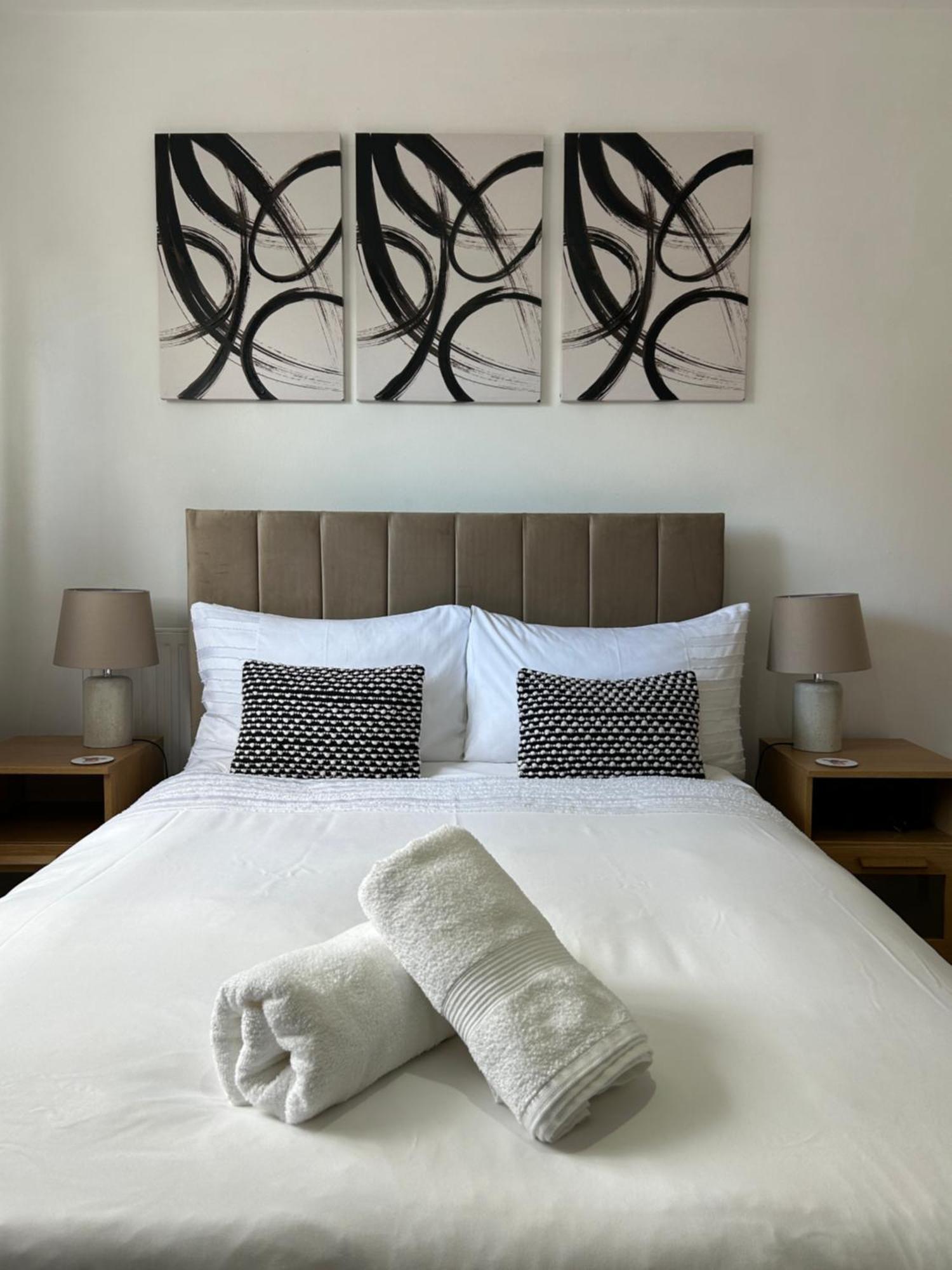Hindlip No6 Overnight Stays Free Onsite Parking מראה חיצוני תמונה